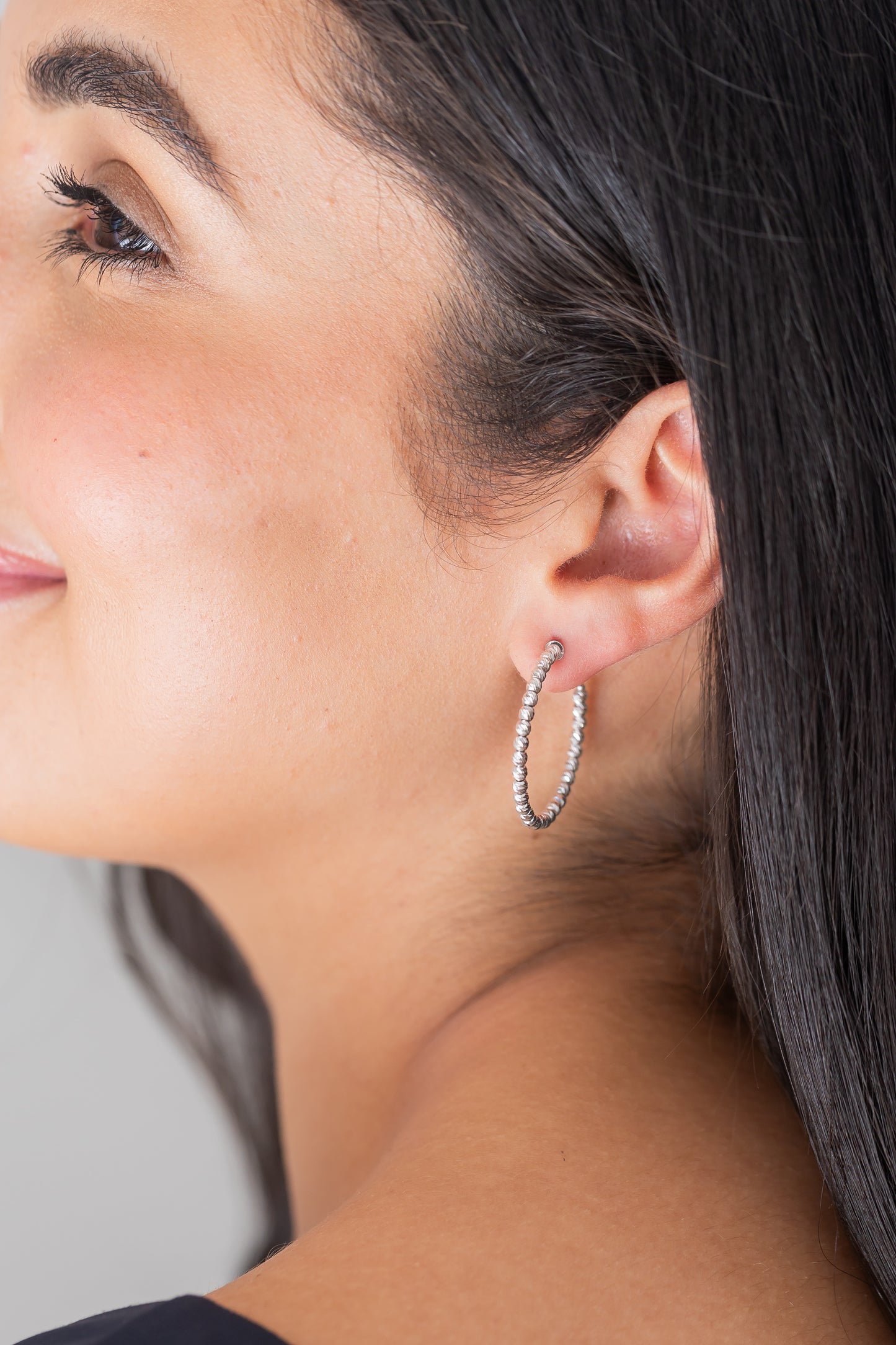 EARRINGS | THE SINGLE HOOP - LARGE