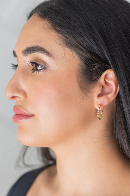 EARRINGS | THE SINGLE HOOP - SMALL